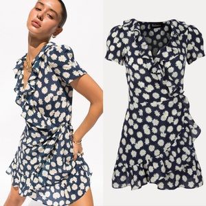 Realisation Par Valentina Daisy Wrap Dress